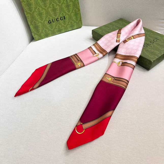 GUCCI 26S SCARF 90 IN SILK 309786
