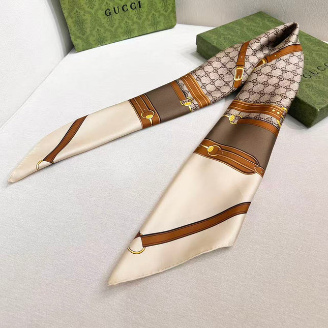 GUCCI 26S SCARF 90 IN SILK 309787