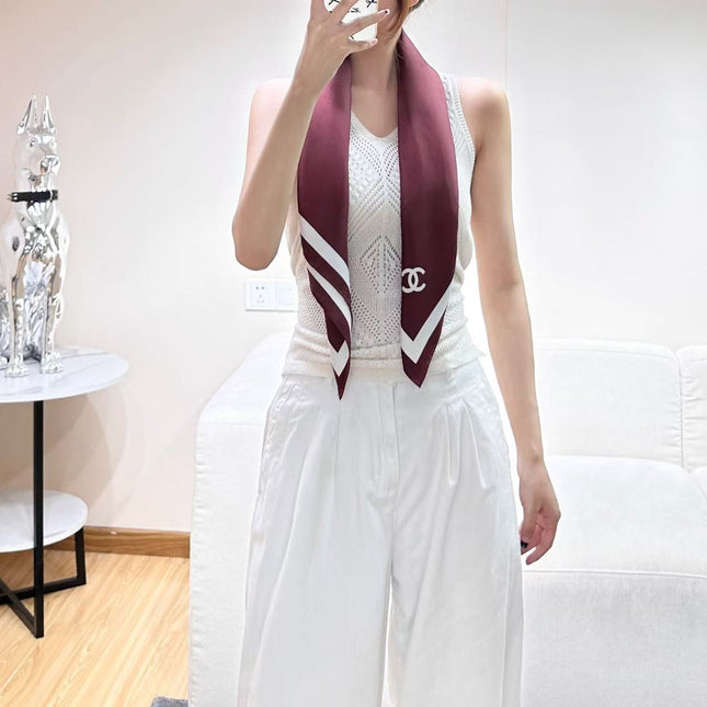 CHANEL 26S SCARF 90 IN SILK 303208