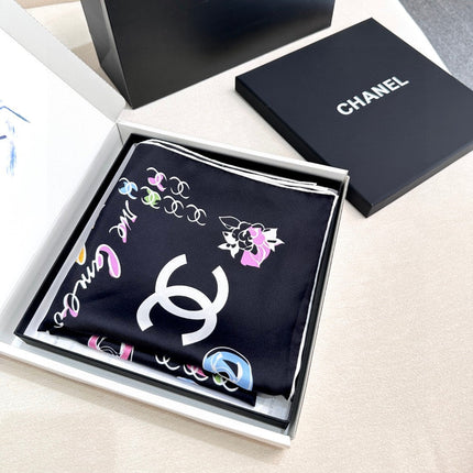 CHANEL 26S SCARF 90 IN SILK 500134