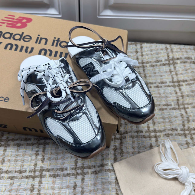 MIUMIU 26S NEW BALANCE SNEAKER MULES IN WHITE MESH AND DARK SILVER CALFSKIN