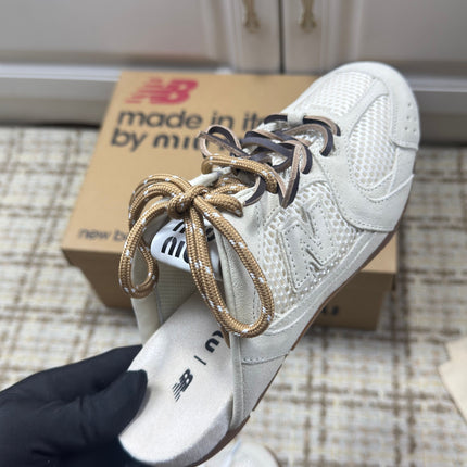 MIUMIU 26S NEW BALANCE SNEAKER MULES IN CREAM WHITE SUEDE AND MESH