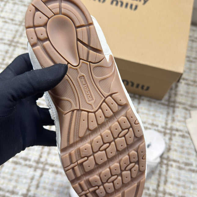MIUMIU 26S NEW BALANCE SNEAKER MULES IN CREAM WHITE SUEDE AND MESH