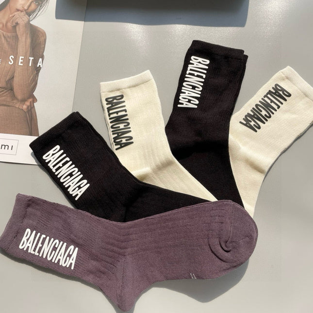 BALENCIAGA 26S CREW SOCKS 561313 (1 BOX)