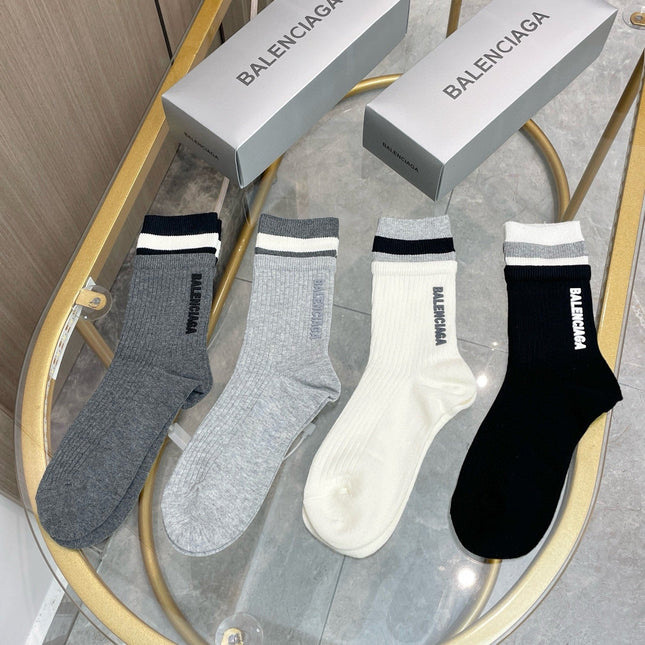 BALENCIAGA 26S CREW SOCKS 180845 (1 BOX)