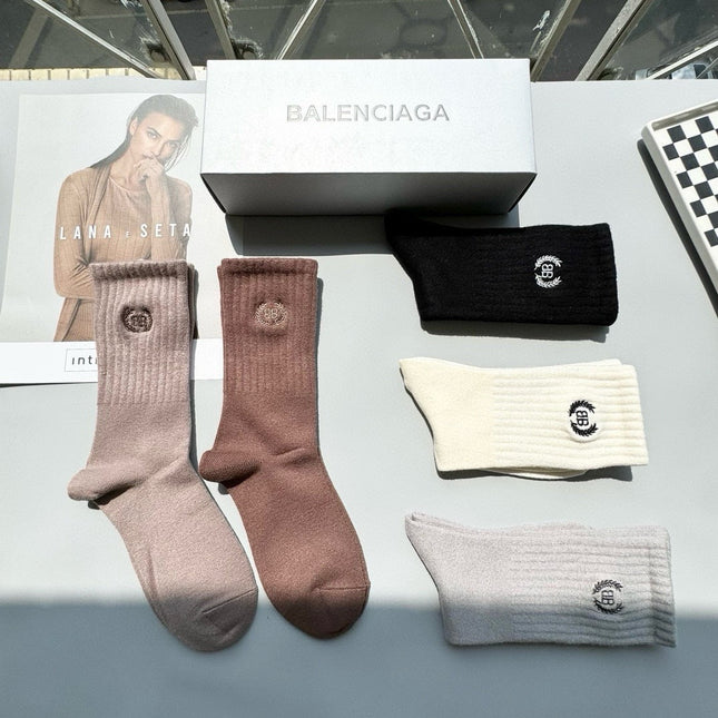BALENCIAGA 26S CREW SOCKS 342050 (1 BOX)