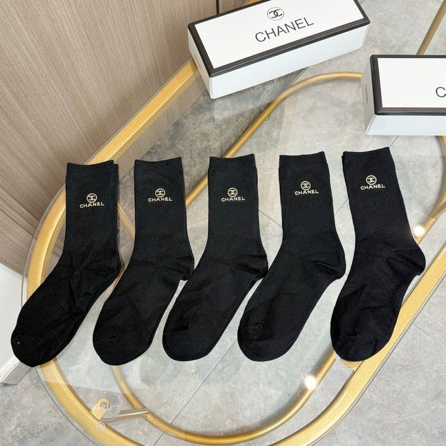 CHANEL 26S CREW SOCKS 412417 (1 BOX)