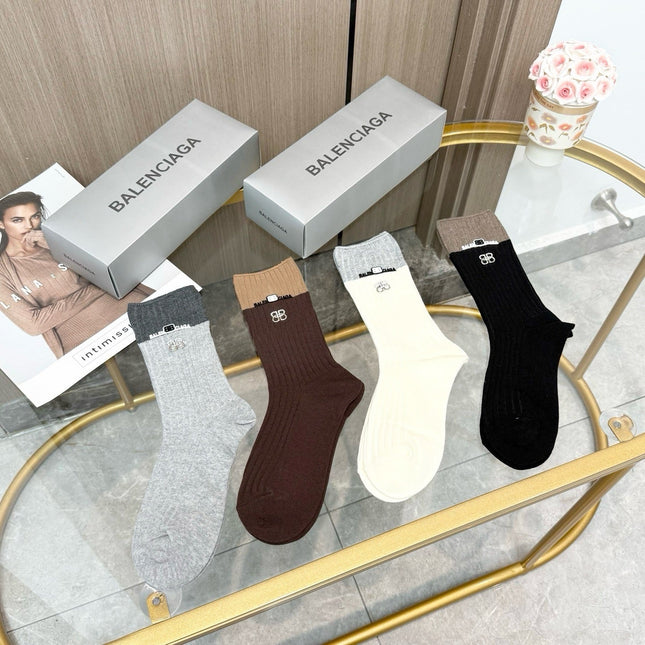 BALENCIAGA 26S CREW SOCKS 423057 (1 BOX)