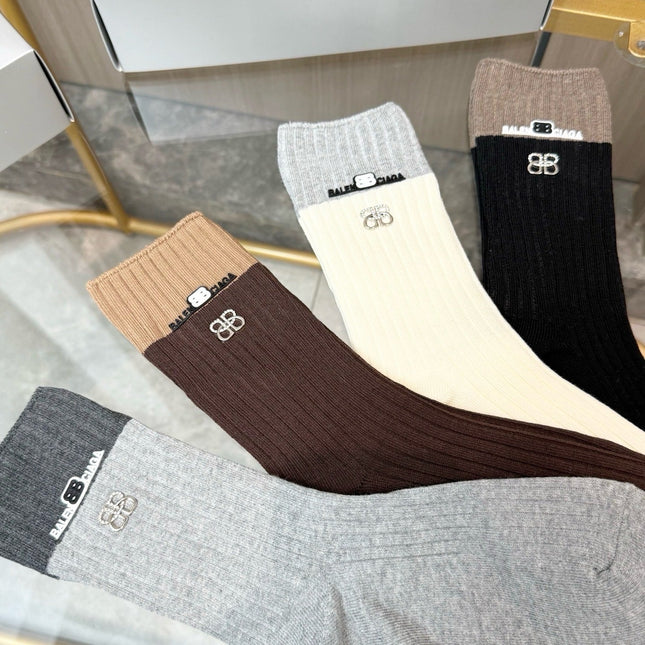 BALENCIAGA 26S CREW SOCKS 423057 (1 BOX)