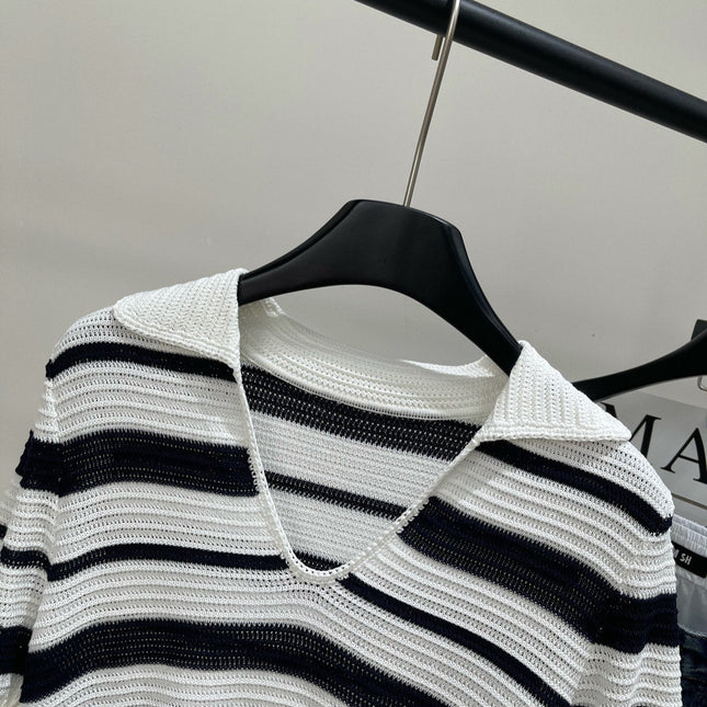 MO&CO. SHORT-SLEEVE KNIT TOP IN WHITE WITH BLACK STRIPES 267958