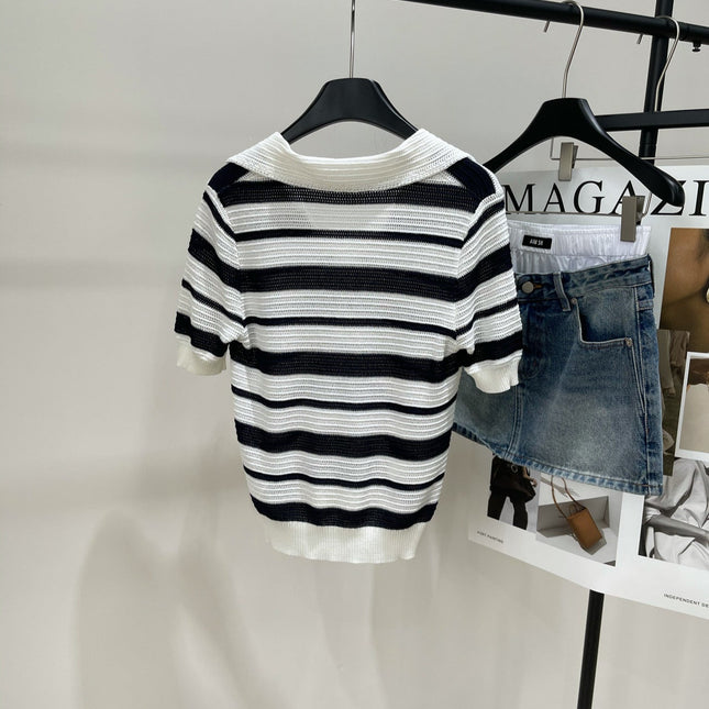 MO&CO. SHORT-SLEEVE KNIT TOP IN WHITE WITH BLACK STRIPES 267958