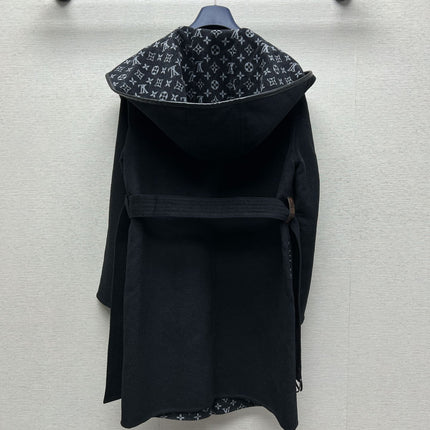LV MONOGRAM MAXI COLLAR COAT IN BLACK WOOL 288066