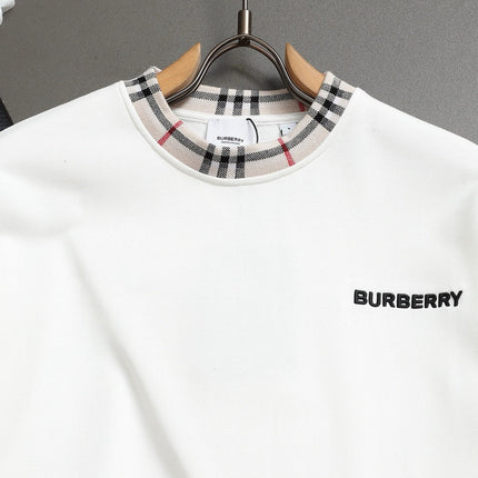 BURBERRY 26S CREW-NECK SWEATSHIRT 561