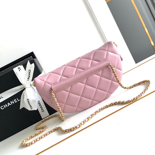 CC WAIST 24 BAG IN LIGHT PINK CALFSKIN WITH PEARL CHAIN AND GOLD HARDWARE