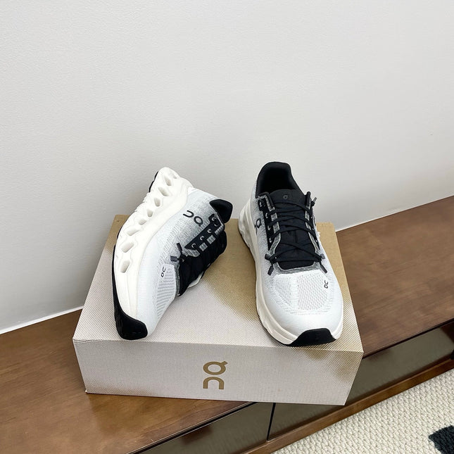 LOEWE 26S CLOUDTILT SNEAKER IN BLACK IVORY RECYCLED POLYESTER