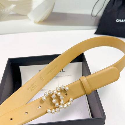 CC BELT 30 MM IN AMBER YELLOW SMOOTH CALFSKIN WITH GOLD HARDWARE ATTACH PEARL