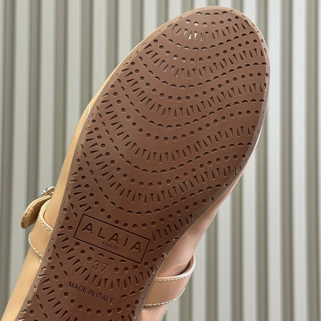 ALAIA 25S MARY JANE SHEARLING FLATS IN DARK NUDE GLOSSY CALFSKIN