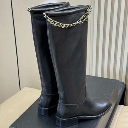 CC CHAIN LONG BOOTS IN BLACK CALFSKIN