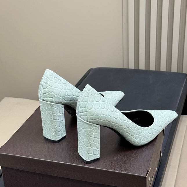 ALAIA 25S POINTY TOE PUMPS 90MM IN CELADON GREEN CALFSKIN