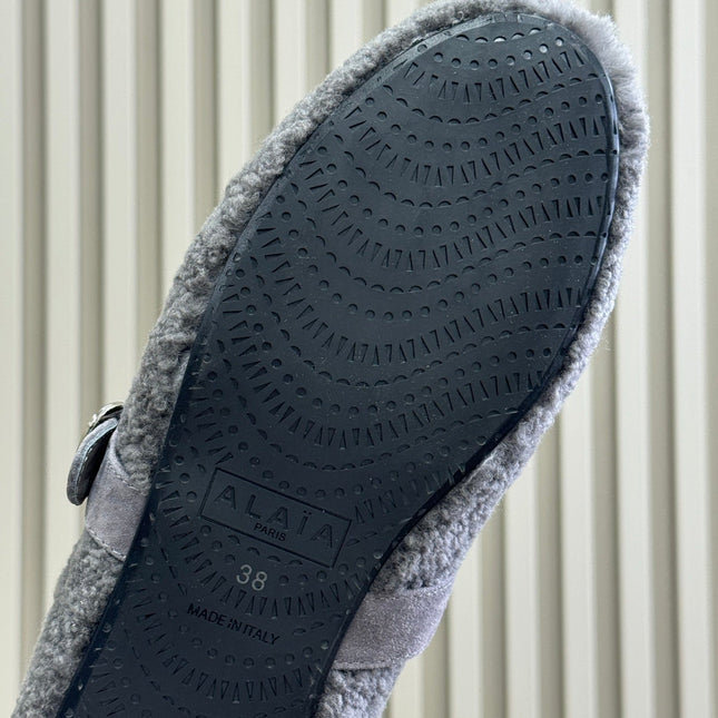 ALAIA 25S COZY MARY JANE SHEARLING FLATS IN DARK GRAY
