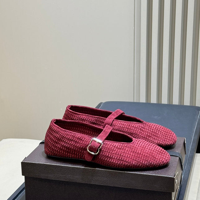 ALAIA 26S KNIT BALLET FLATS IN DARK RED SUEDE