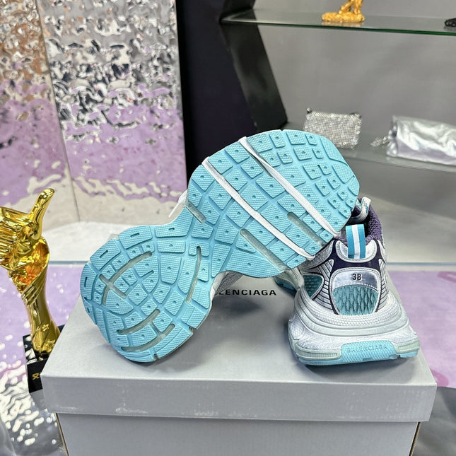 3XL SNEAKER IN LIGHT BLUE, WHITE AND PURPLE MESH AND POLYURETHANE