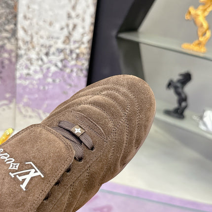 LV 26S FOOTPRINT SOCCER SNEAKERS IN DARK BROWN SUEDE