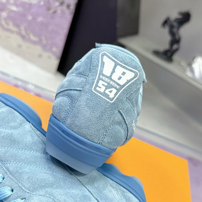 LV 26S FOOTPRINT SOCCER SNEAKERS IN BLUE SUEDE