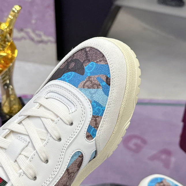 GUCCI 26S SNEAKER IN WHITE AND BLUE CALFSKIN