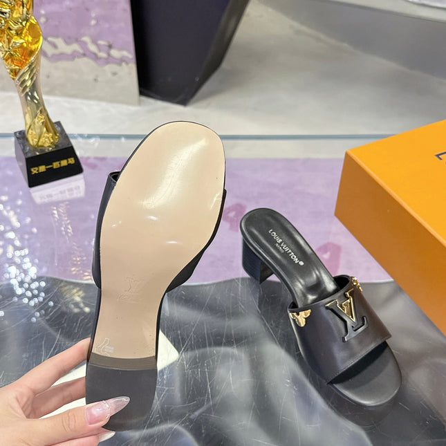 LV 26S BLOCK HEEL MULE SANDALS IN BLACK CALFSKIN GOLD HARDWARE