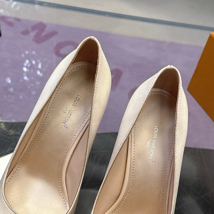LV 26S POINTED TOE PUMPS 85MM IN NUDE BEIGE SATIN