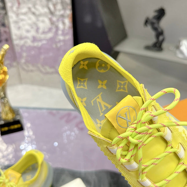 LV 26S SKATE SNEAKERS IN YELLOW MESH TRANSLUCENT SOLE
