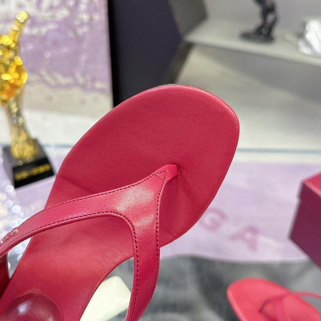 GUCCI 26S THONG KITTEN HEEL SANDALS 55MM IN BURGUNDY RED CALFSKIN