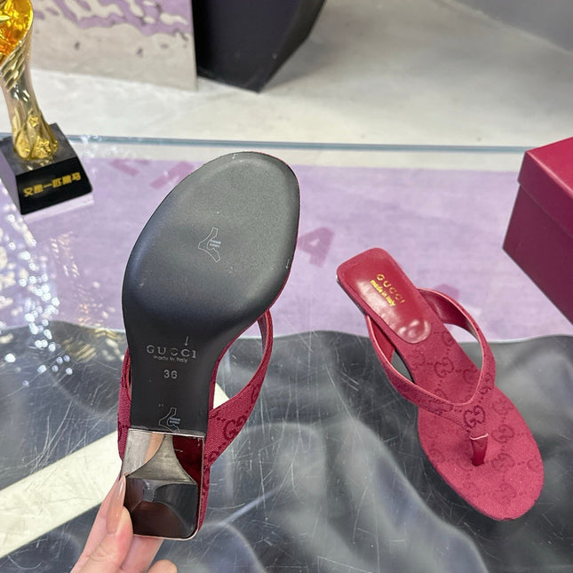 GUCCI 26S THONG KITTEN HEEL SANDALS 55MM IN BURGUNDY RED GG CANVAS