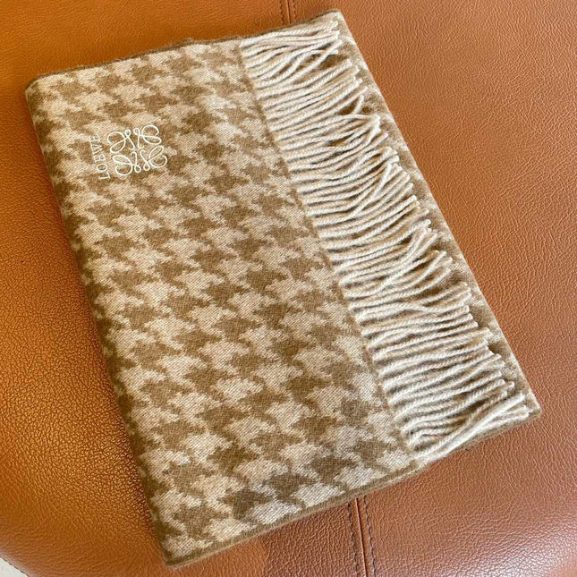 LOEWE 26S SCARF 190 IN CASHMERE 543392