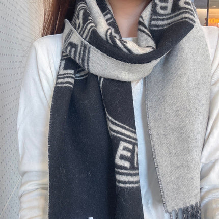 BURBERRY 26S SCARF 168CM IN CASHMERE 171837