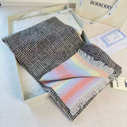 BURBERRY 26S SCARF 190CM IN CASHMERE 179843