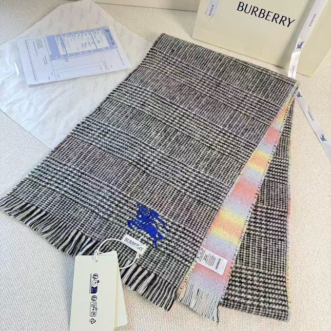 BURBERRY 26S SCARF 190CM IN CASHMERE 179843
