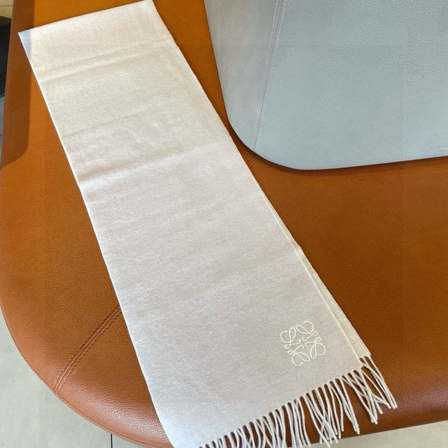 LOEWE 26S SCARF 180 IN CASHMERE 181843