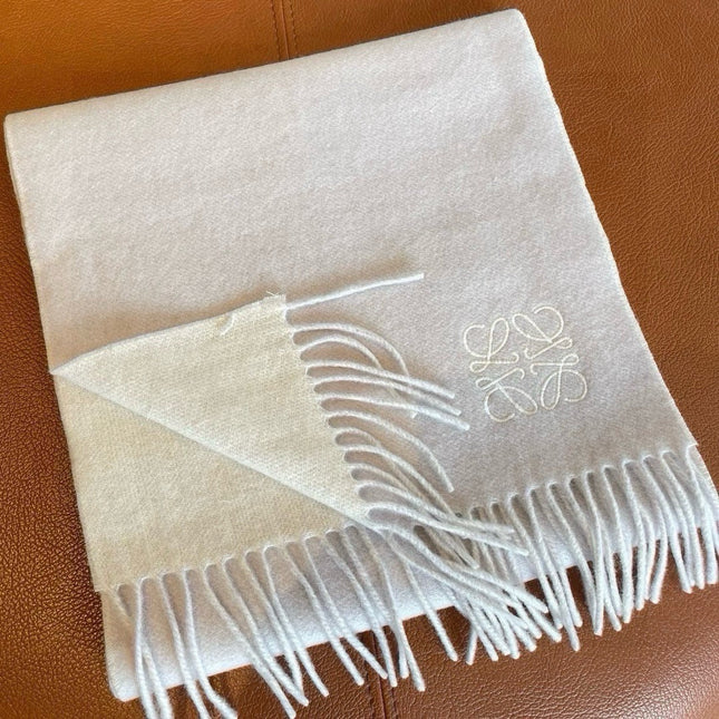 LOEWE 26S SCARF 180 IN CASHMERE 181843