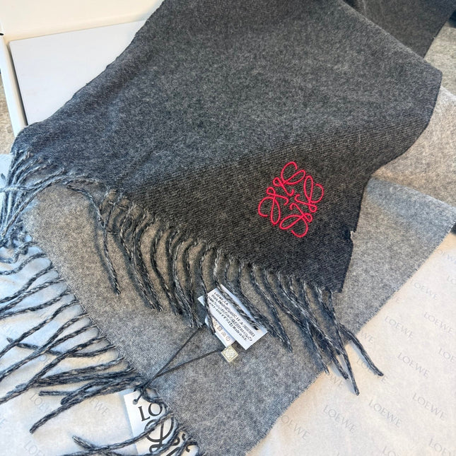 LOEWE 26S SCARF 180 IN CASHMERE 181844