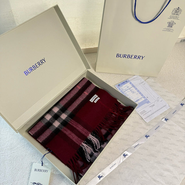 BURBERRY 26S SCARF 168CM IN CASHMERE 202515