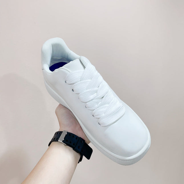 BURBERRY 26S LACE UP SNEAKERS IN WHITE CALFSKIN