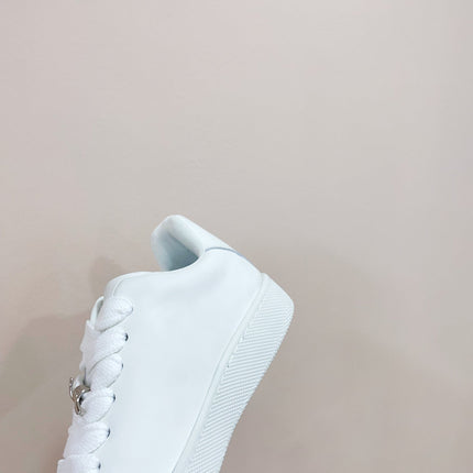BURBERRY 26S LACE UP SNEAKERS IN WHITE CALFSKIN