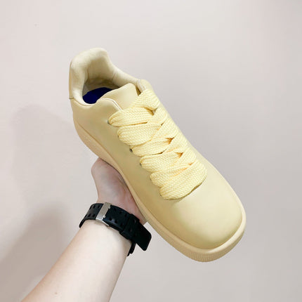 BURBERRY 26S LACE UP SNEAKERS IN LIGHT YELLOW CALFSKIN