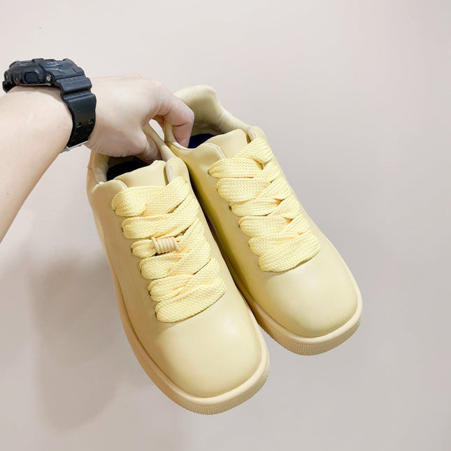 BURBERRY 26S LACE UP SNEAKERS IN LIGHT YELLOW CALFSKIN