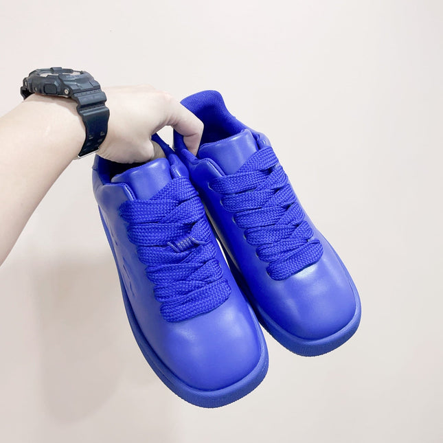 BURBERRY 26S LACE UP SNEAKERS IN BLUE CALFSKIN