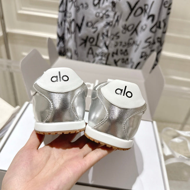 ALO 25S SUNSET SNEAKER IN SILVER LAMBSKIN