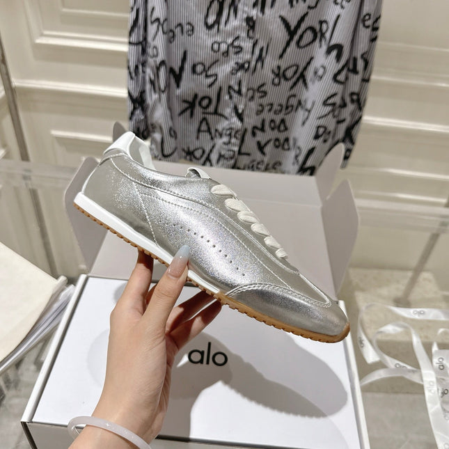 ALO 25S SUNSET SNEAKER IN SILVER LAMBSKIN