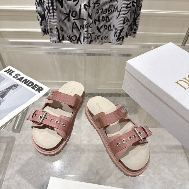 DIOR 26S SLIDES IN NUDE PINK CANVAS